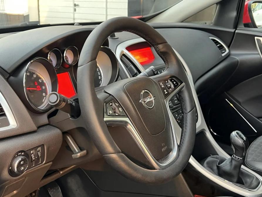 Opel Astra J Рестайлинг Волгоград  - изображение 10