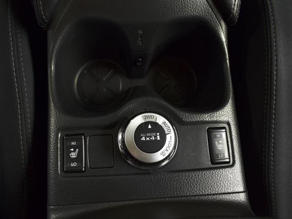 Nissan Qashqai II с пробегом 2016 года, цена 1 715 995 рублей, 163027 км, внедорожник, Автокод Объявления
