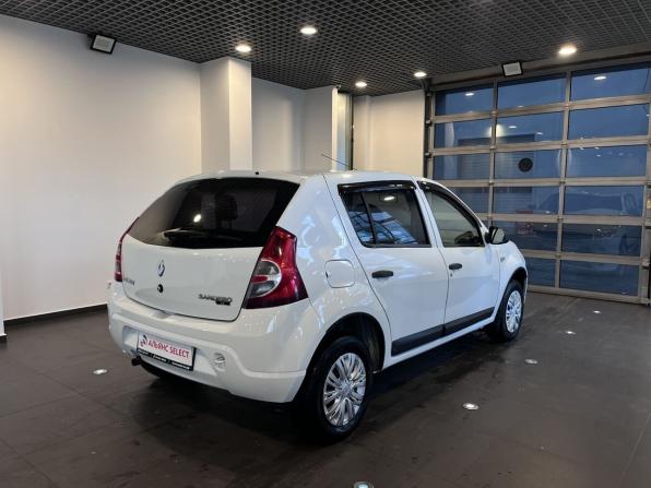 Renault Sandero I с пробегом 2013 года, цена 500 000 рублей, 236812 км, хэтчбек, Автокод Объявления