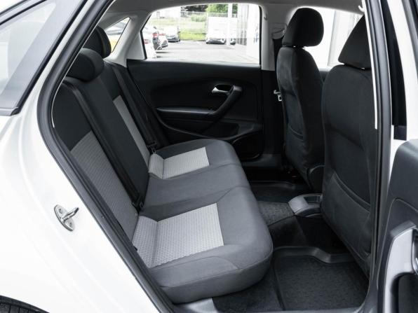 Volkswagen Polo V с пробегом 2015 года, цена 744 700 рублей, 178721 км, седан, Автокод Объявления
