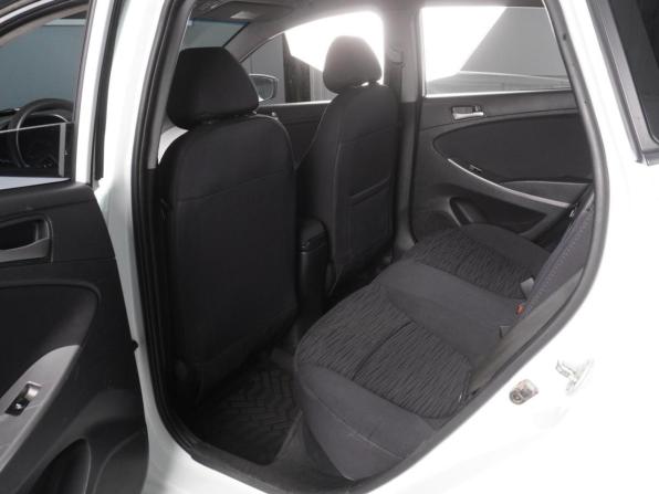 Hyundai Solaris I Рестайлинг с пробегом 2015 года, цена 1 025 000 рублей, 177702 км, хэтчбек, Автокод Объявления