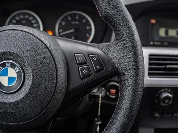 BMW 5 серии V (E60/E61) с пробегом 2007 года, цена 1 530 000 рублей, 201541 км, седан, Автокод Объявления
