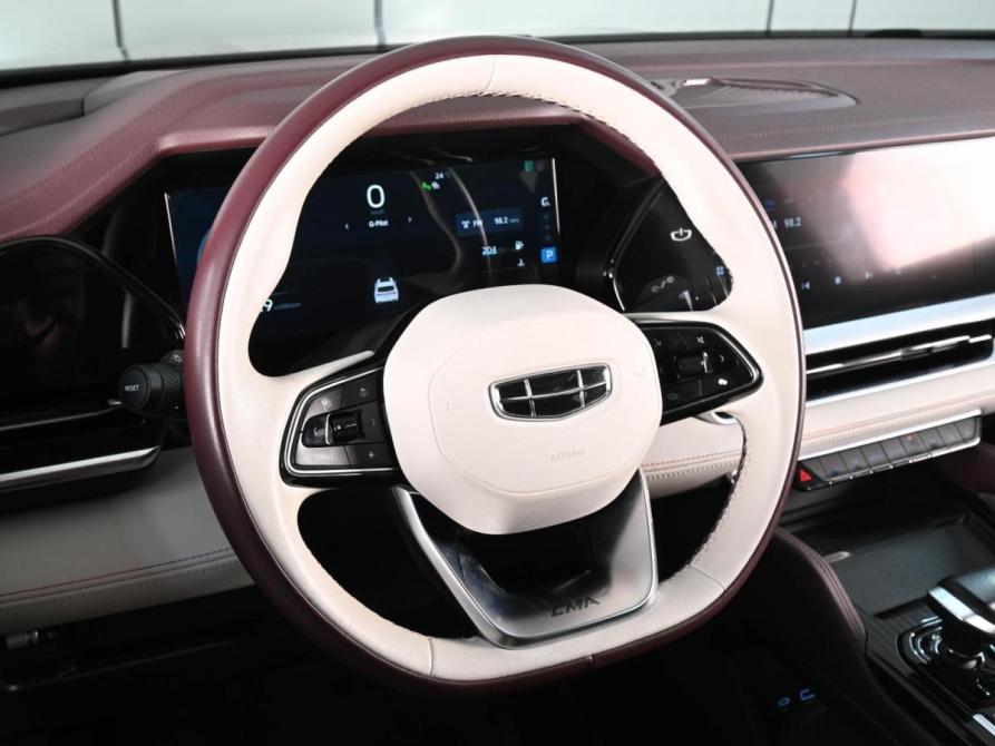 Geely Monjaro I Ростов-на-Дону  - изображение 13
