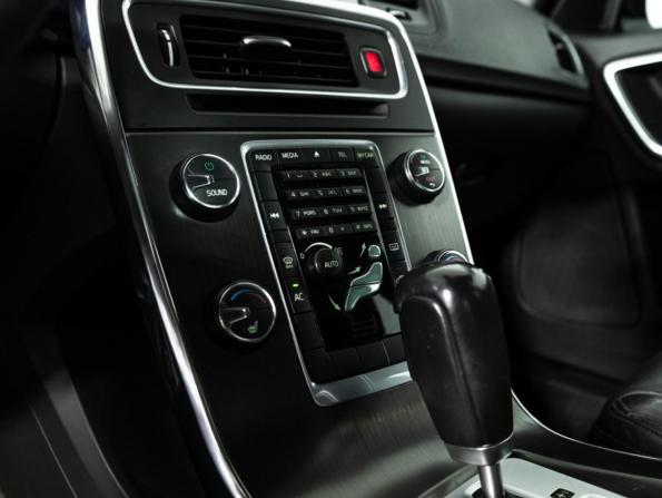 Volvo S60 II с пробегом 2012 года, цена 1 282 050 рублей, 156383 км, седан, Автокод Объявления