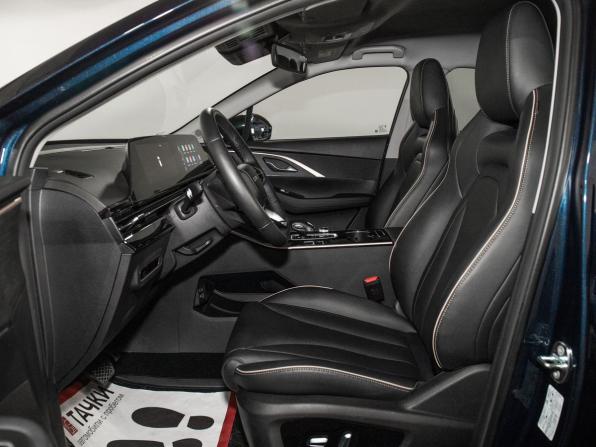 Omoda C5 I с пробегом 2023 года, цена 2 045 500 рублей, 34065 км, внедорожник, Автокод Объявления