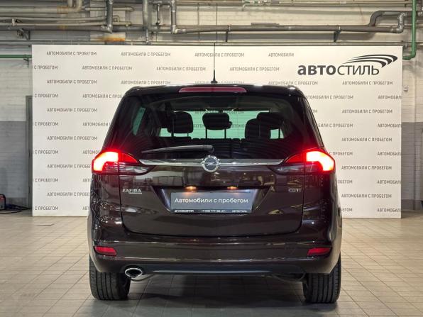 Opel Zafira C с пробегом 2013 года, цена 1 199 000 рублей, 154000 км, минивэн, Автокод Объявления