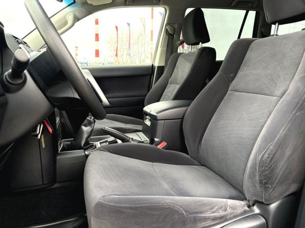 Toyota Land Cruiser Prado 150 Series Рестайлинг 3 с пробегом 2021 года, цена 4 800 000 рублей, 37118 км, внедорожник, Автокод Объявления