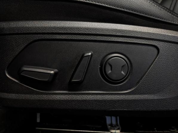 Kia K5 III с пробегом 2022 года, цена 2 690 000 рублей, 54929 км, седан, Автокод Объявления