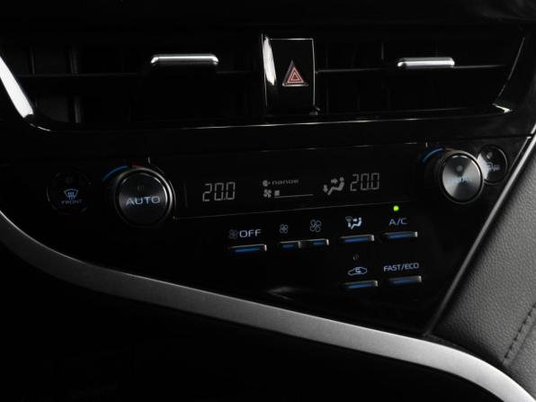 Toyota Camry VIII (XV70) Рестайлинг с пробегом 2021 года, цена 2 915 000 рублей, 144666 км, седан, Автокод Объявления