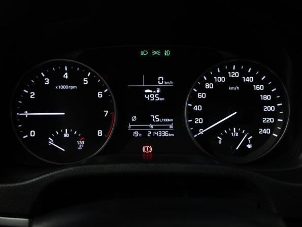 Hyundai Elantra VI (AD) с пробегом 2017 года, цена 1 099 585 рублей, 214244 км, седан, Автокод Объявления