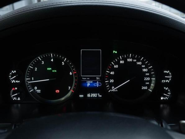 Lexus LX III Рестайлинг 2 с пробегом 2017 года, цена 9 500 000 рублей, 163902 км, внедорожник, Автокод Объявления