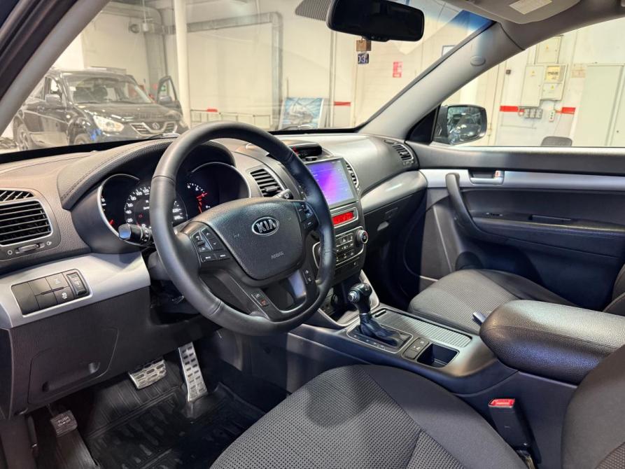 Kia Sorento II Рестайлинг Челябинск  - изображение 12