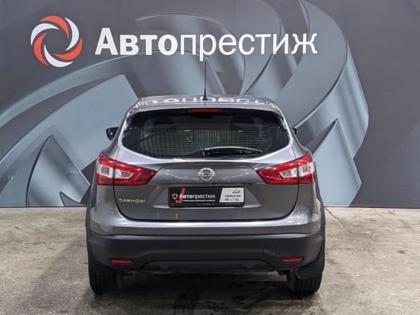 Nissan Qashqai II с пробегом 2016 года, цена 1 995 000 рублей, 39500 км, внедорожник, Автокод Объявления