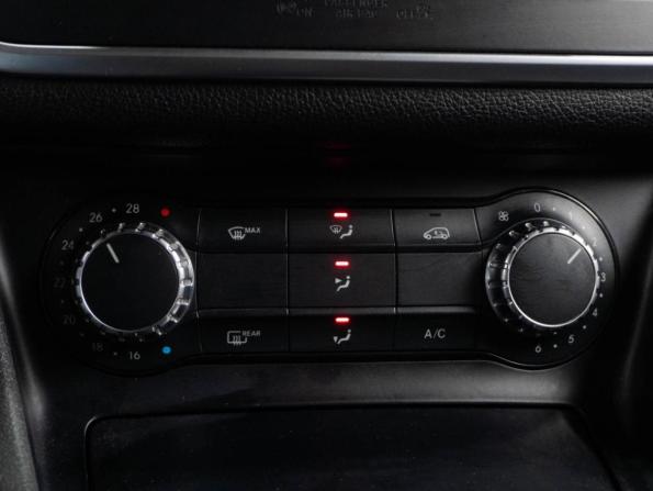 Mercedes-Benz CLA I (C117 X117) с пробегом 2014 года, цена 1 739 000 рублей, 167383 км, седан, Автокод Объявления