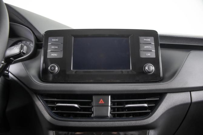 Skoda Rapid II с пробегом 2021 года, цена 1 749 000 рублей, 80925 км, лифтбек, Автокод Объявления