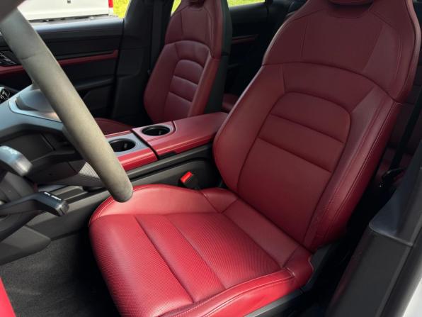 Porsche Taycan I с пробегом 2021 года, цена 12 990 000 рублей, 5680 км, седан, Автокод Объявления