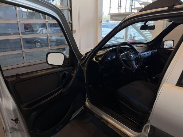 Chevrolet Niva I Рестайлинг с пробегом 2011 года, цена 495 000 рублей, 128699 км, внедорожник, Автокод Объявления