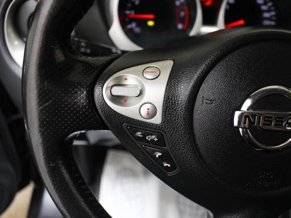 Nissan Juke I с пробегом 2013 года, цена 1 040 000 рублей, 136737 км, внедорожник, Автокод Объявления