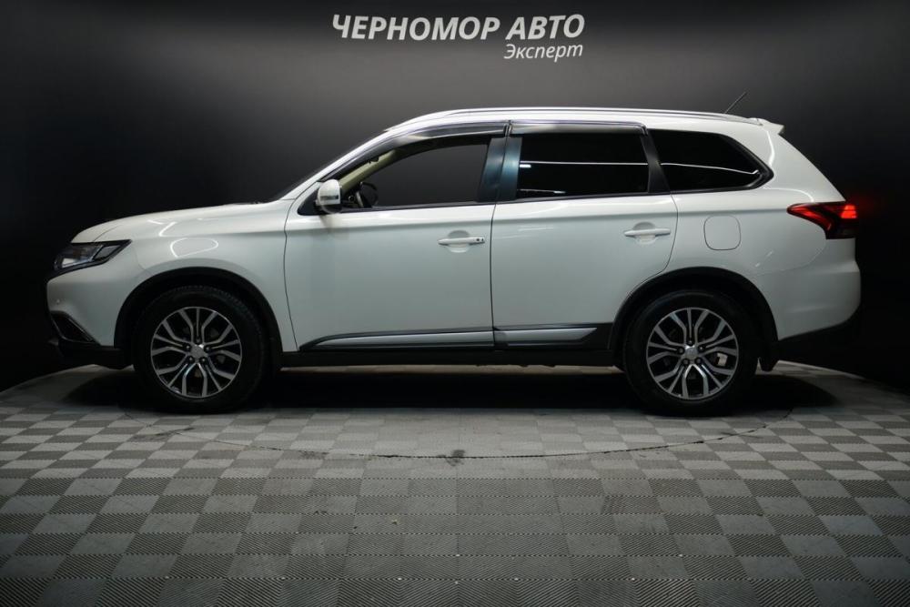 Mitsubishi Outlander III Рестайлинг 2 Крым  - изображение 2