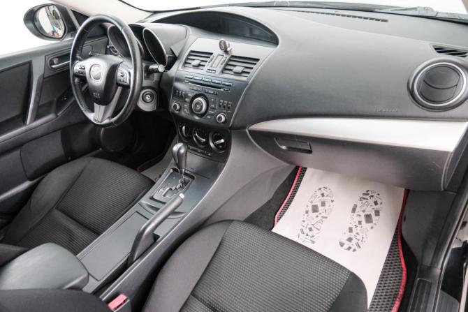 Mazda 3 II (BL) Рестайлинг с пробегом 2011 года, цена 869 000 рублей, 190000 км, хэтчбек, Автокод Объявления