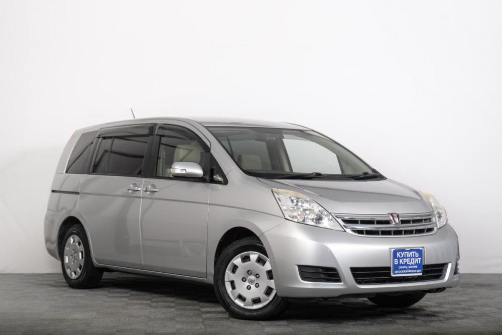 Toyota ISis I Рестайлинг Томск  - изображение 1