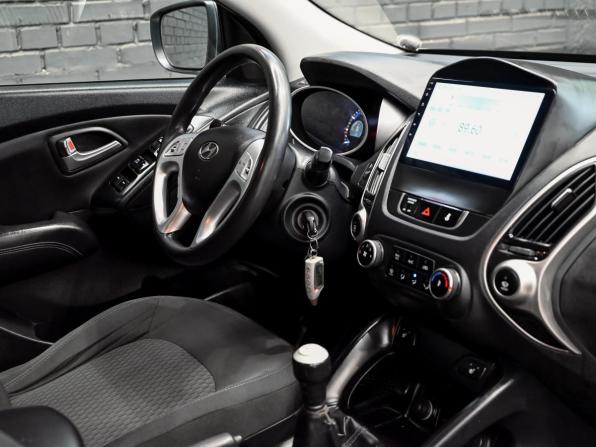 Hyundai ix35 I с пробегом 2013 года, цена 1 300 000 рублей, 205340 км, внедорожник, Автокод Объявления