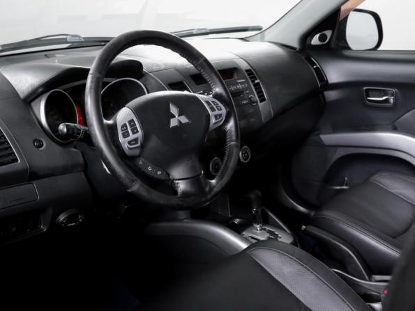 Mitsubishi Outlander II с пробегом 2008 года, цена 630 000 рублей, 454191 км, внедорожник, Автокод Объявления