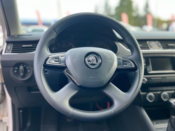 Skoda Octavia III (A7) с пробегом 2016 года, цена 1 300 000 рублей, 217833 км, лифтбек, Автокод Объявления
