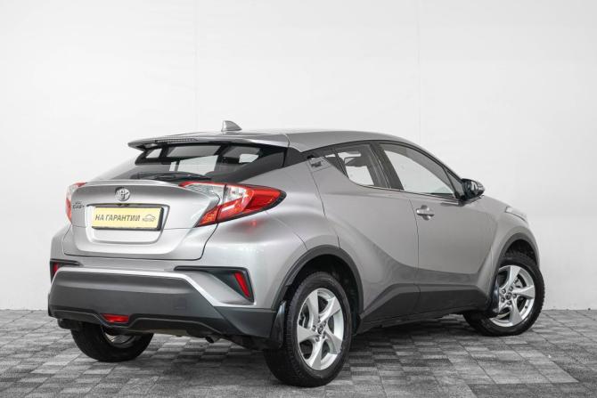 Toyota C-HR I с пробегом 2018 года, цена 2 049 000 рублей, 96500 км, внедорожник, Автокод Объявления
