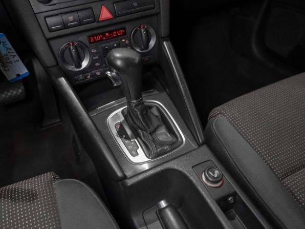 Audi A3 II (8P) Рестайлинг 1 с пробегом 2007 года, цена 670 000 рублей, 268007 км, хэтчбек, Автокод Объявления