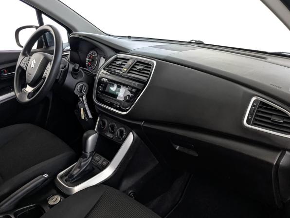 Suzuki SX4 II (S-Cross) Рестайлинг с пробегом 2018 года, цена 1 600 000 рублей, 149719 км, хэтчбек, Автокод Объявления