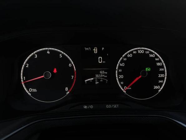 Volkswagen Polo VI с пробегом 2021 года, цена 1 739 000 рублей, 35700 км, лифтбек, Автокод Объявления