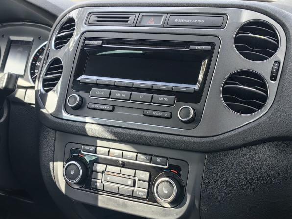 Volkswagen Tiguan I Рестайлинг с пробегом 2012 года, цена 1 319 000 рублей, 130591 км, внедорожник, Автокод Объявления
