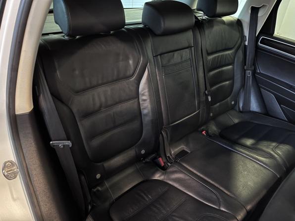 Volkswagen Touareg II Рестайлинг с пробегом 2014 года, цена 2 740 000 рублей, 159223 км, внедорожник, Автокод Объявления