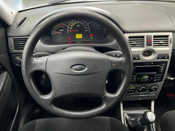 Lada (ВАЗ) Priora I с пробегом 2011 года, цена 430 000 рублей, 111000 км, хэтчбек, Автокод Объявления