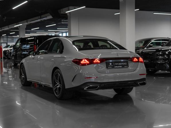 Mercedes-Benz E-Класс VI (W214 S214) с пробегом 2026 года, цена 9 600 000 рублей, 30 км, седан, Автокод Объявления