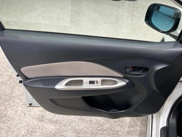 Toyota Belta I с пробегом 2006 года, цена 379 000 рублей, 365133 км, седан, Автокод Объявления