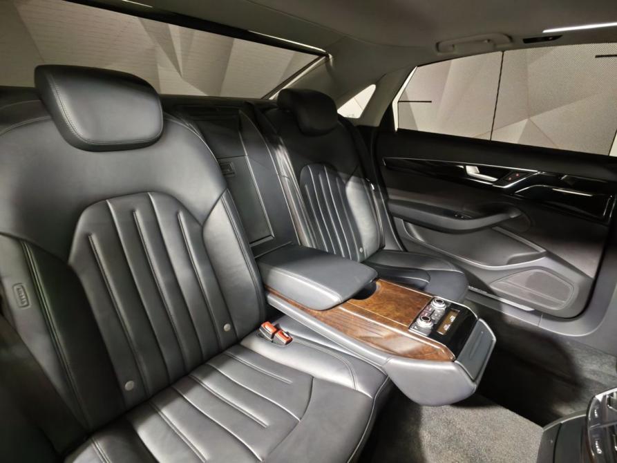 Audi A8 III (D4) Рестайлинг Москва  - изображение 15
