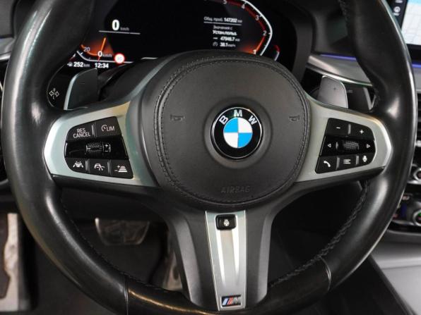 BMW 5 серии VII (G30/G31/G38) с пробегом 2019 года, цена 4 399 000 рублей, 147202 км, седан, Автокод Объявления