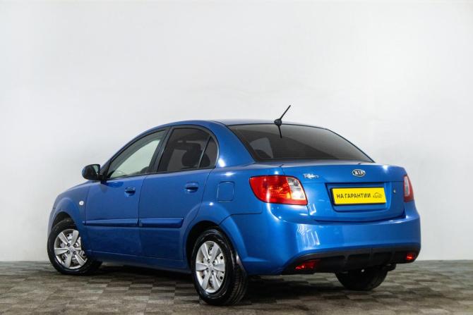 Kia Rio II с пробегом 2010 года, цена 649 000 рублей, 176500 км, седан, Автокод Объявления