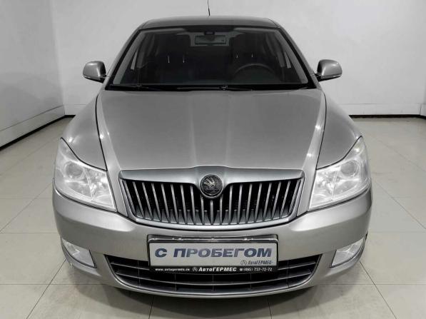 Skoda Octavia II (A5) Рестайлинг с пробегом 2010 года, цена 590 000 рублей, 303651 км, лифтбек, Автокод Объявления