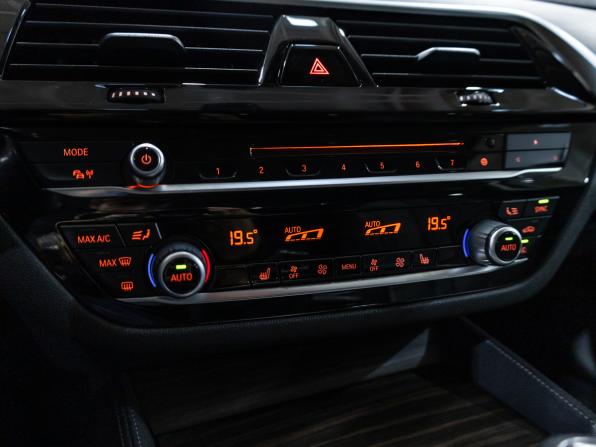 BMW 5 серии VII (G30/G31/G38) с пробегом 2019 года, цена 3 219 700 рублей, 138595 км, седан, Автокод Объявления
