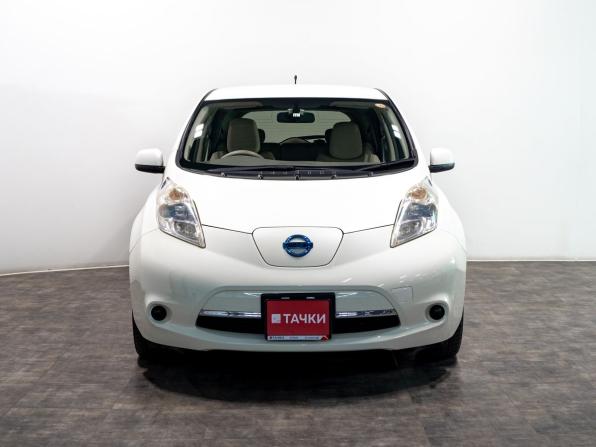 Nissan Leaf I (ZE0/AZE0) с пробегом 2011 года, цена 800 000 рублей, 112270 км, хэтчбек, Автокод Объявления