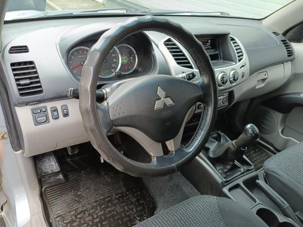 Mitsubishi L200 IV с пробегом 2011 года, цена 1 329 000 рублей, 146352 км, пикап, Автокод Объявления