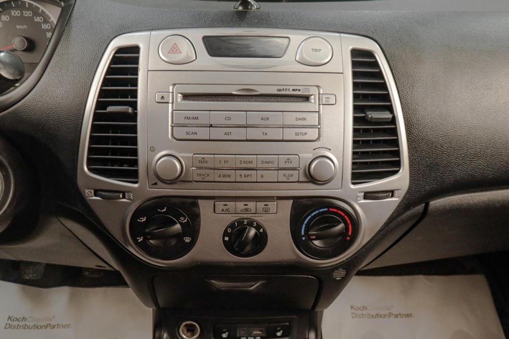 Hyundai i20 I Челябинск  - изображение 15