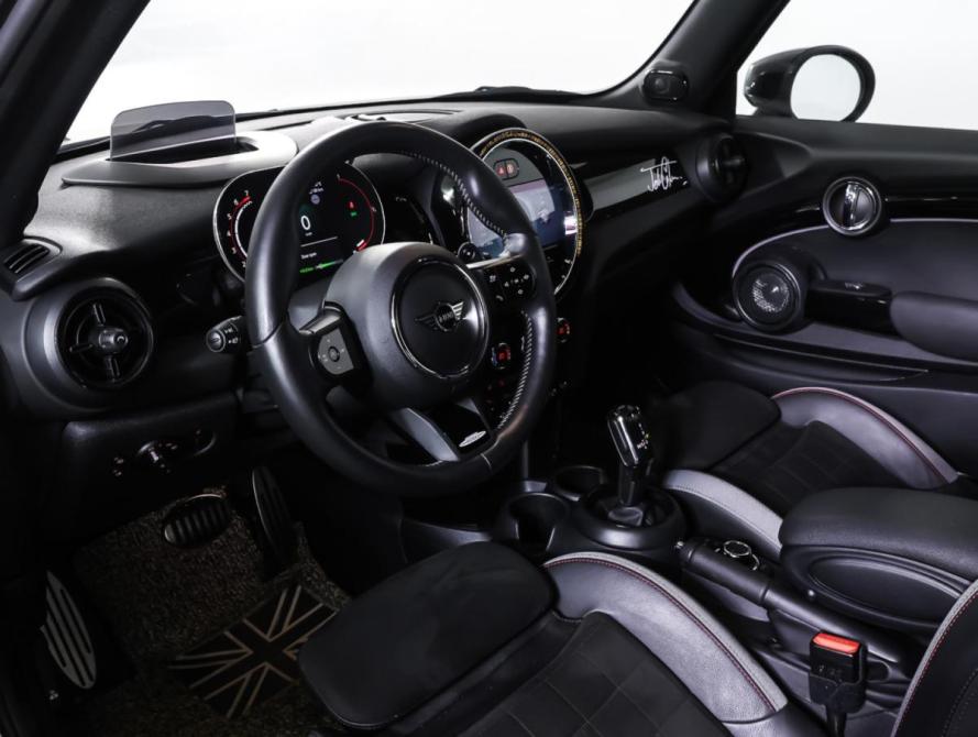 Mini Hatch III (F55/F56) Рестайлинг 2 Москва  - изображение 16