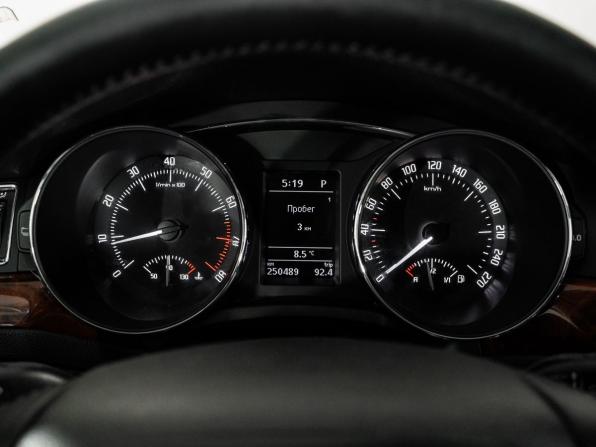 Skoda Superb II с пробегом 2012 года, цена 999 000 рублей, 250489 км, лифтбек, Автокод Объявления