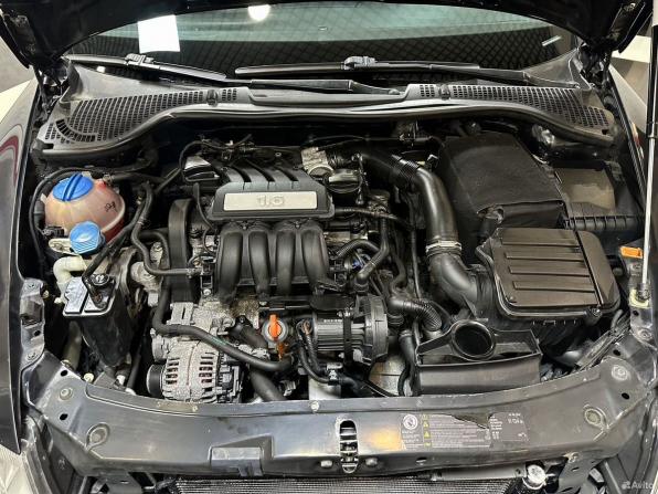 Skoda Octavia II (A5) Рестайлинг с пробегом 2013 года, цена 1 035 000 рублей, 167610 км, лифтбек, Автокод Объявления