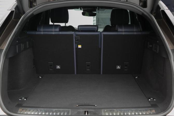 Land Rover Range Rover Velar I с пробегом 2017 года, цена 3 440 000 рублей, 104000 км, внедорожник, Автокод Объявления