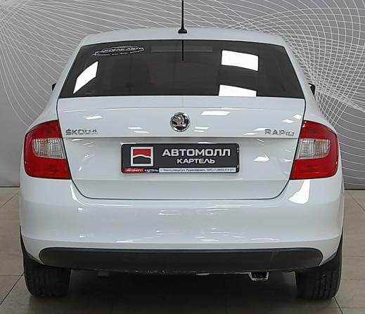 Skoda Rapid I с пробегом 2015 года, цена 779 000 рублей, 180622 км, лифтбек, Автокод Объявления